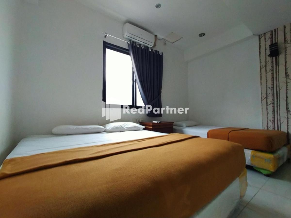 Hotel Ayu Lestari Ternate Redpartner Exteriér fotografie