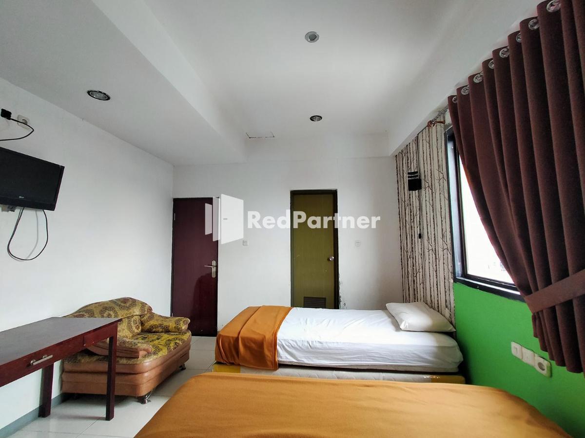 Hotel Ayu Lestari Ternate Redpartner Exteriér fotografie