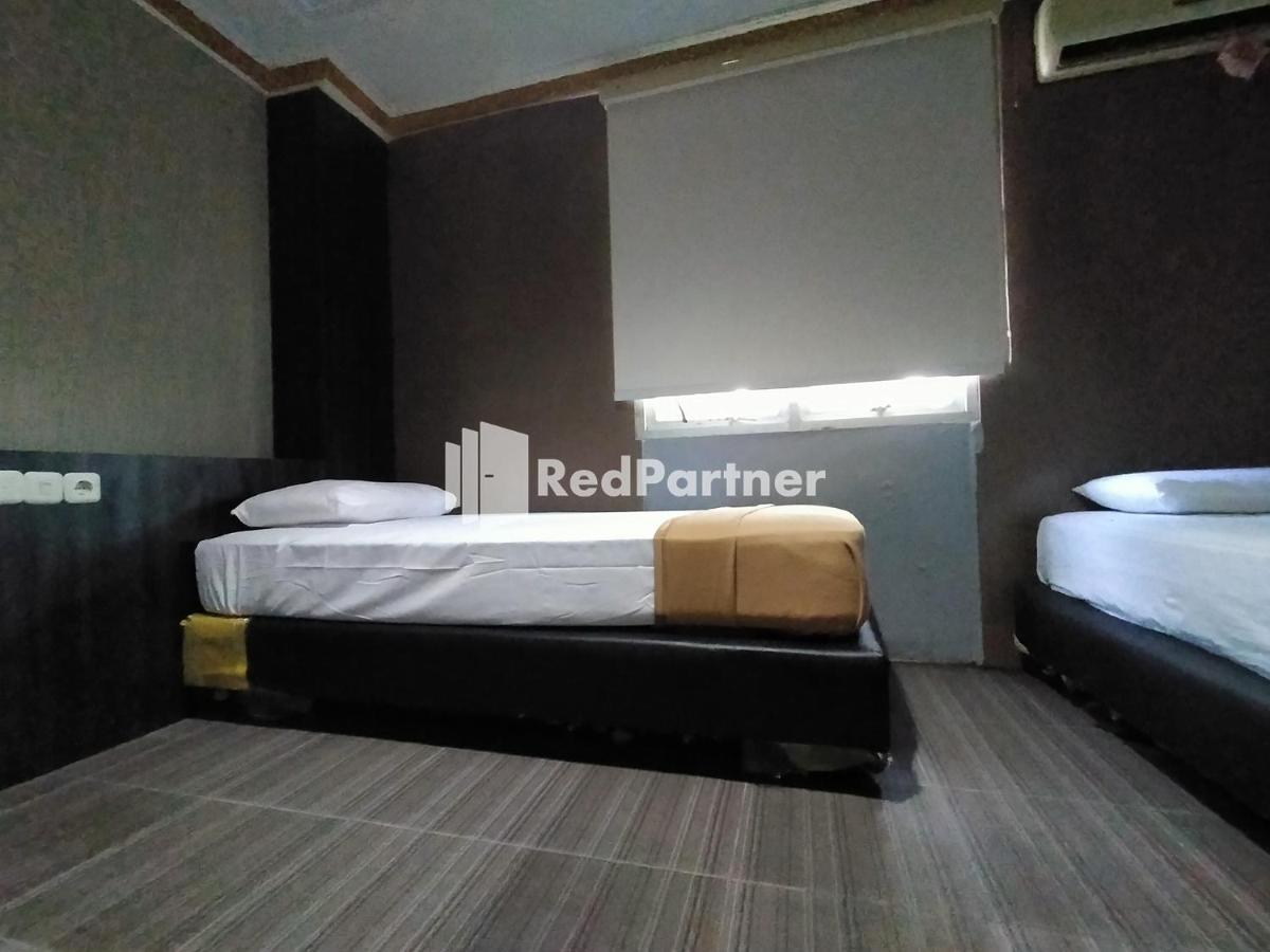 Hotel Ayu Lestari Ternate Redpartner Exteriér fotografie